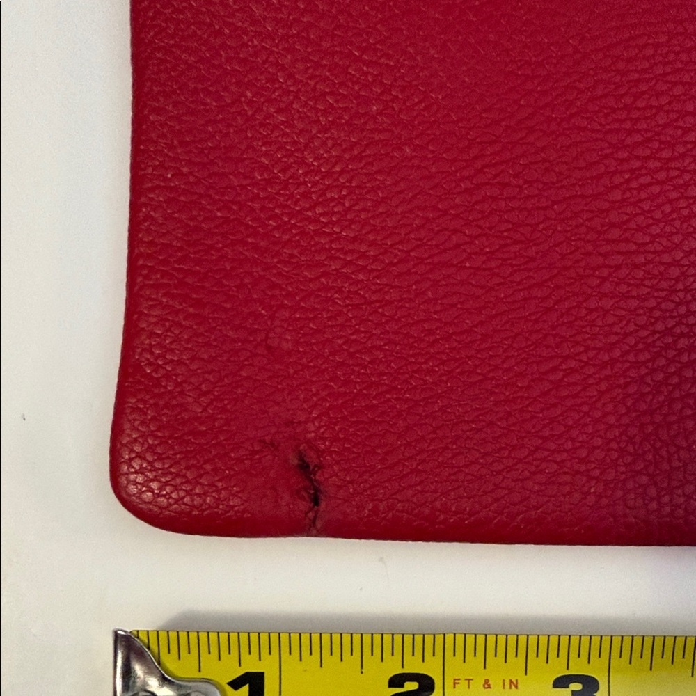 Coach Cherry Red Leather Wristlet READ DESCRIPTION!!! - Picture 3 of 4